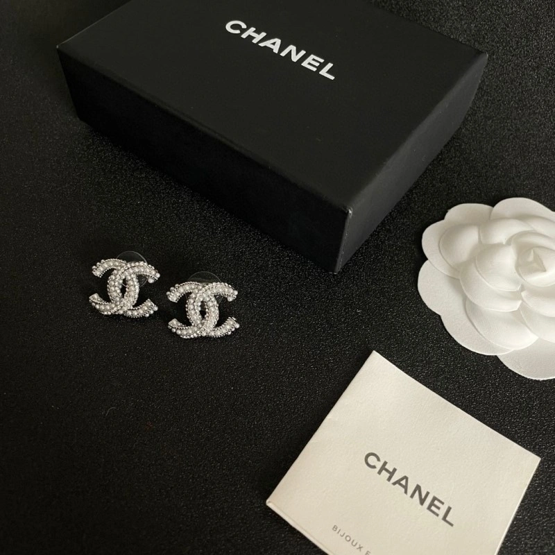 Premium Chanel Earrings 219545