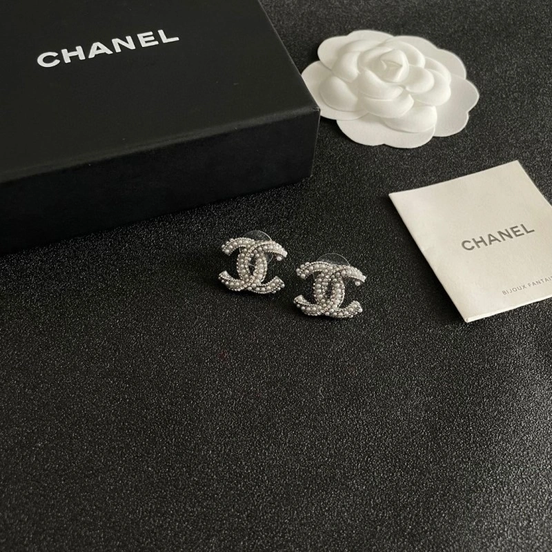 Premium Chanel Earrings 219545
