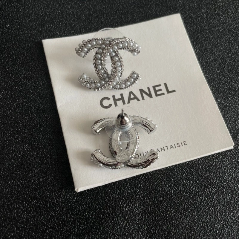Premium Chanel Earrings 219545