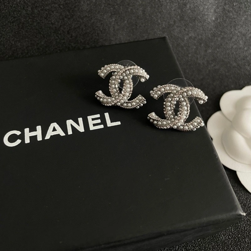 Premium Chanel Earrings 219545