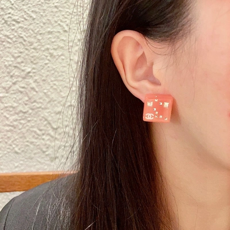 Durable Chanel Earrings 219538