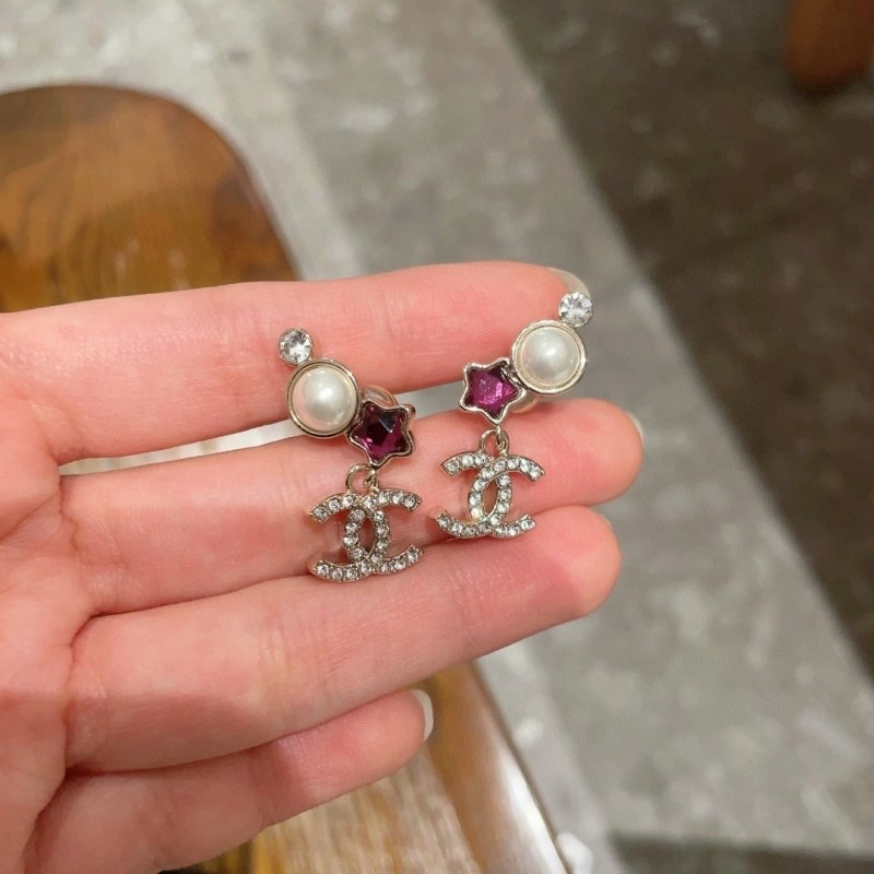 Breathable Chanel Earrings 219593