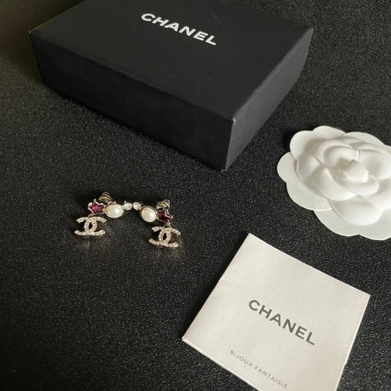 Breathable Chanel Earrings 219593