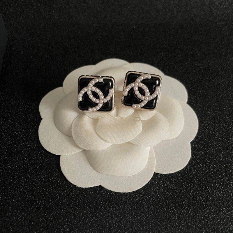 ModernLook Chanel Earrings 219527
