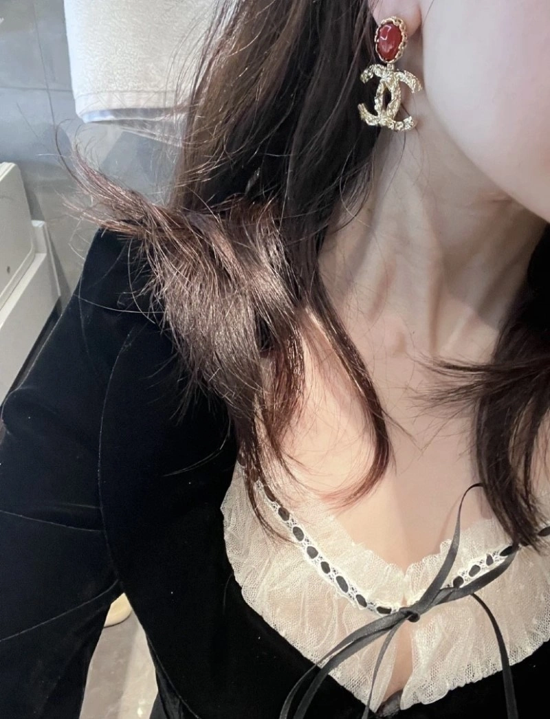 Affordable Chanel Earrings 219521