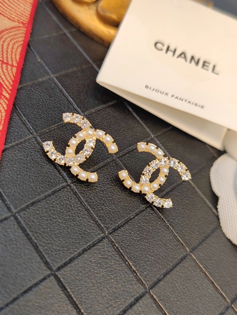 Breathable Chanel Earrings 219524