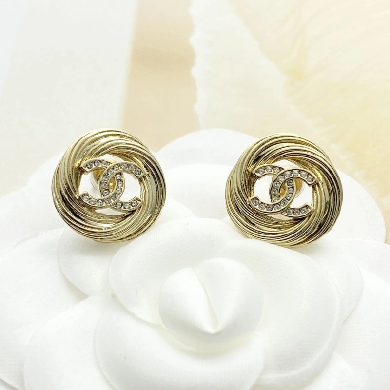 Refined Chanel Earrings 219522