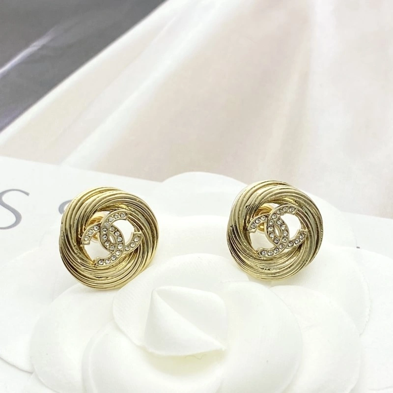 Refined Chanel Earrings 219522