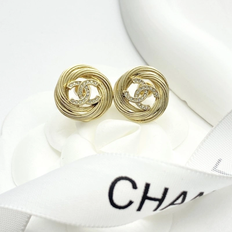 Refined Chanel Earrings 219522