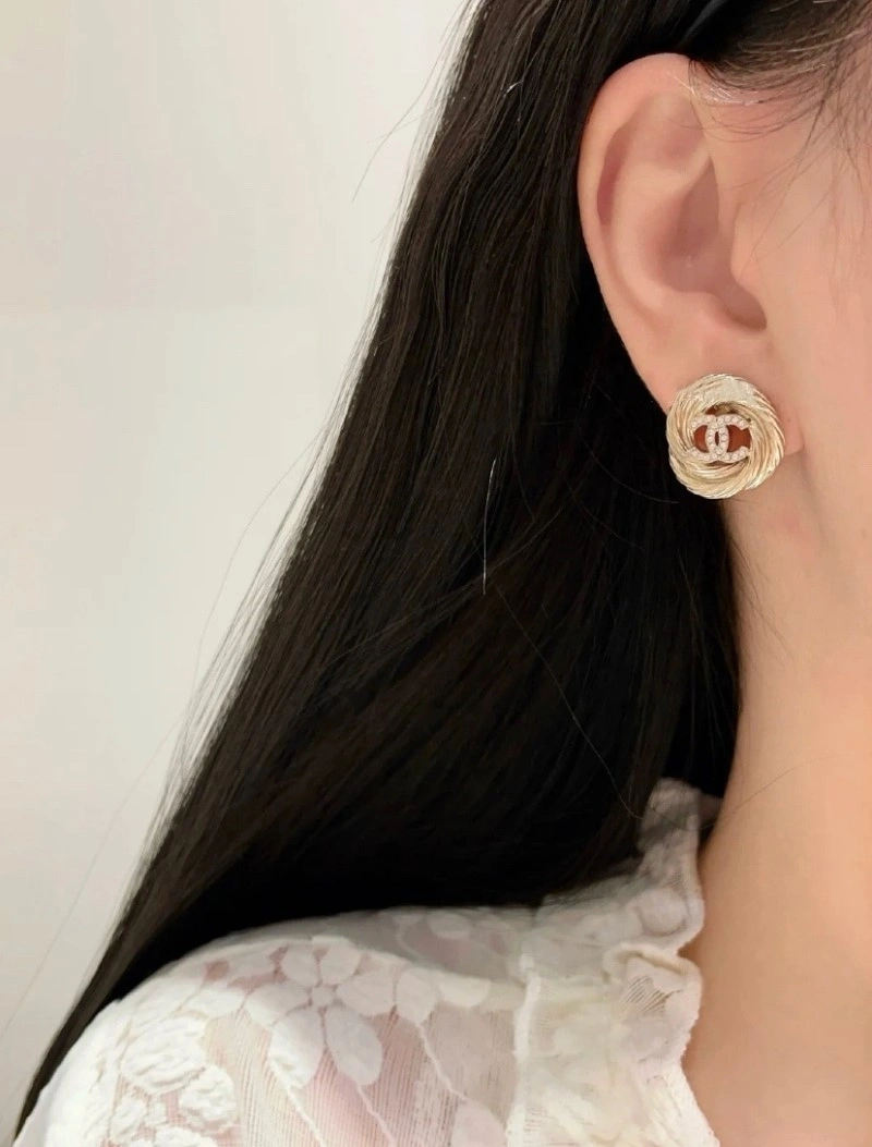 Refined Chanel Earrings 219522