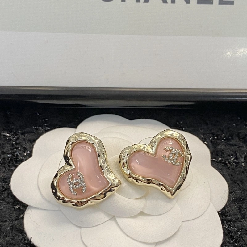 Versatile Chanel Earrings 219585
