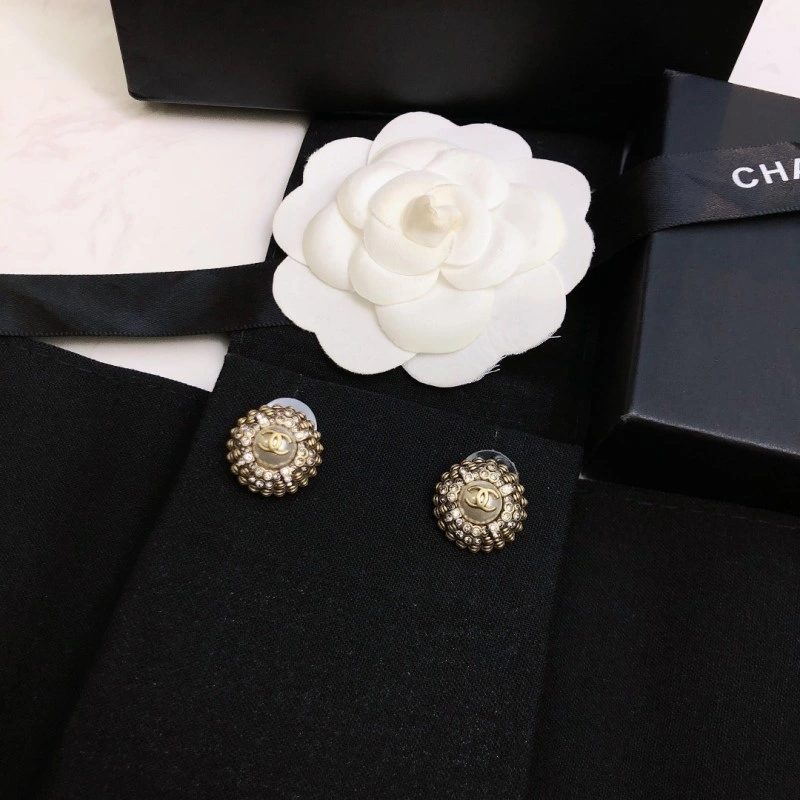 Unique Chanel Earrings 219508