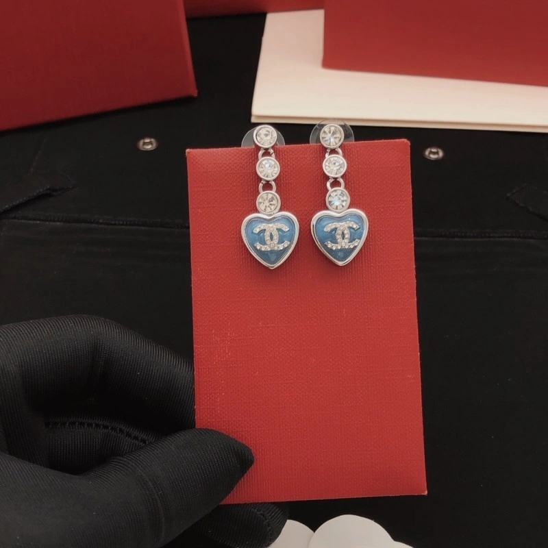 Lightweight Chanel Earrings 219506