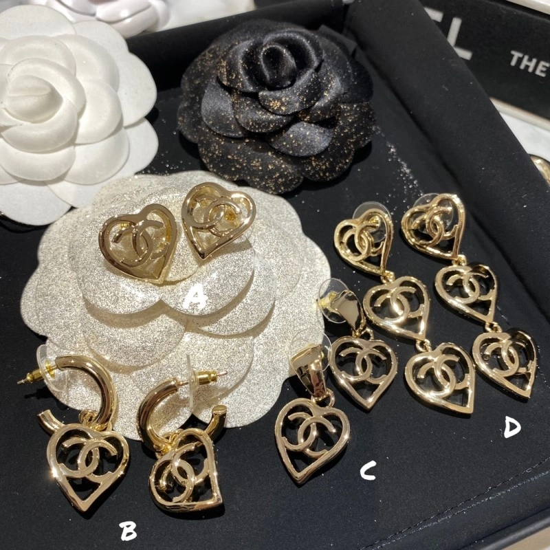 Unique Chanel Earrings 219580