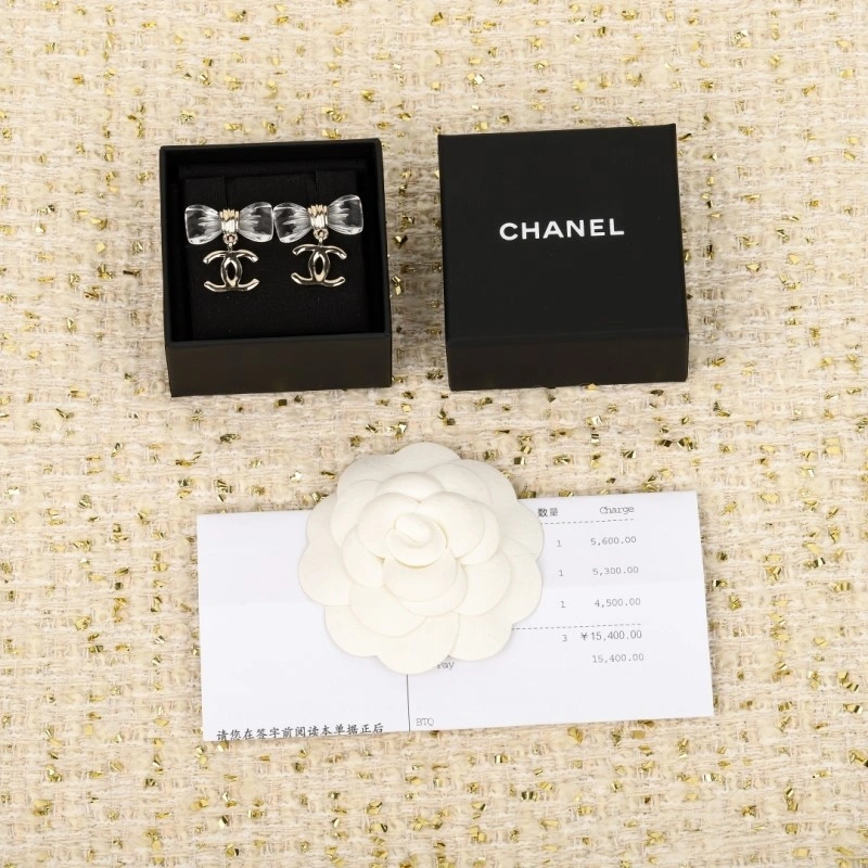 Minimalist Chanel Earrings 219510