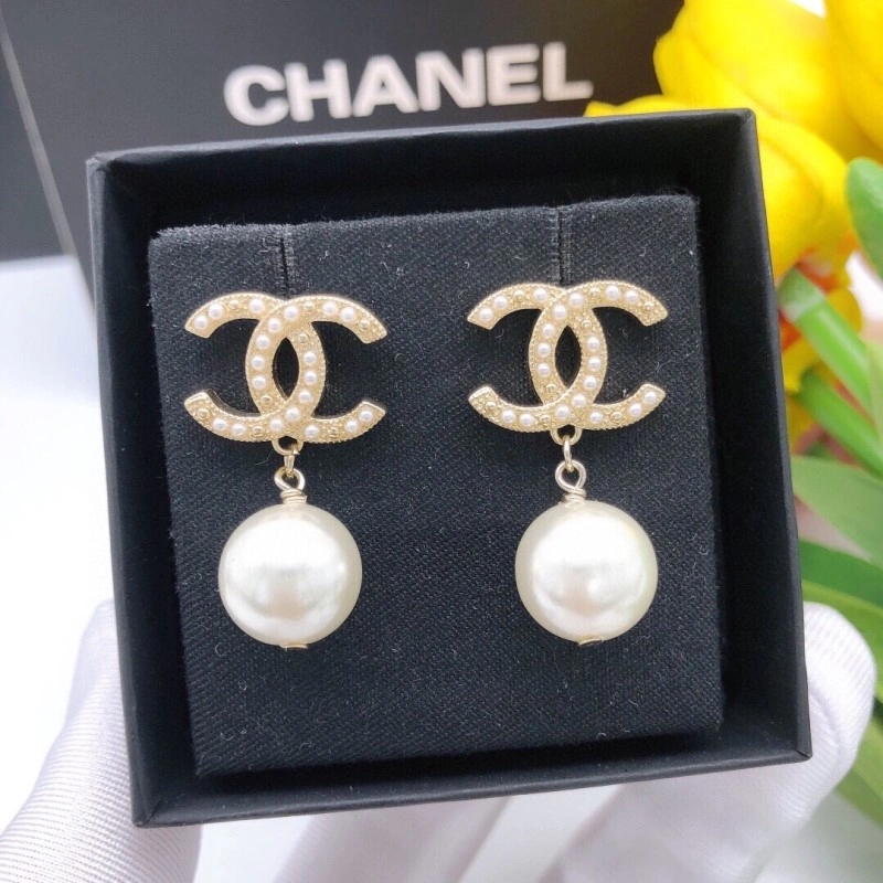 Popular Chanel Earrings 219492