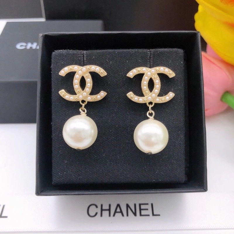 Popular Chanel Earrings 219492