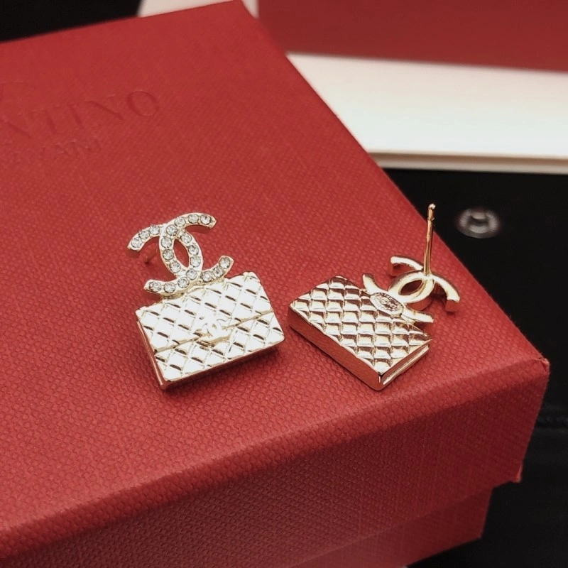 Chanel Earrings Youthful 219501