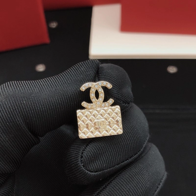 Chanel Earrings Youthful 219501
