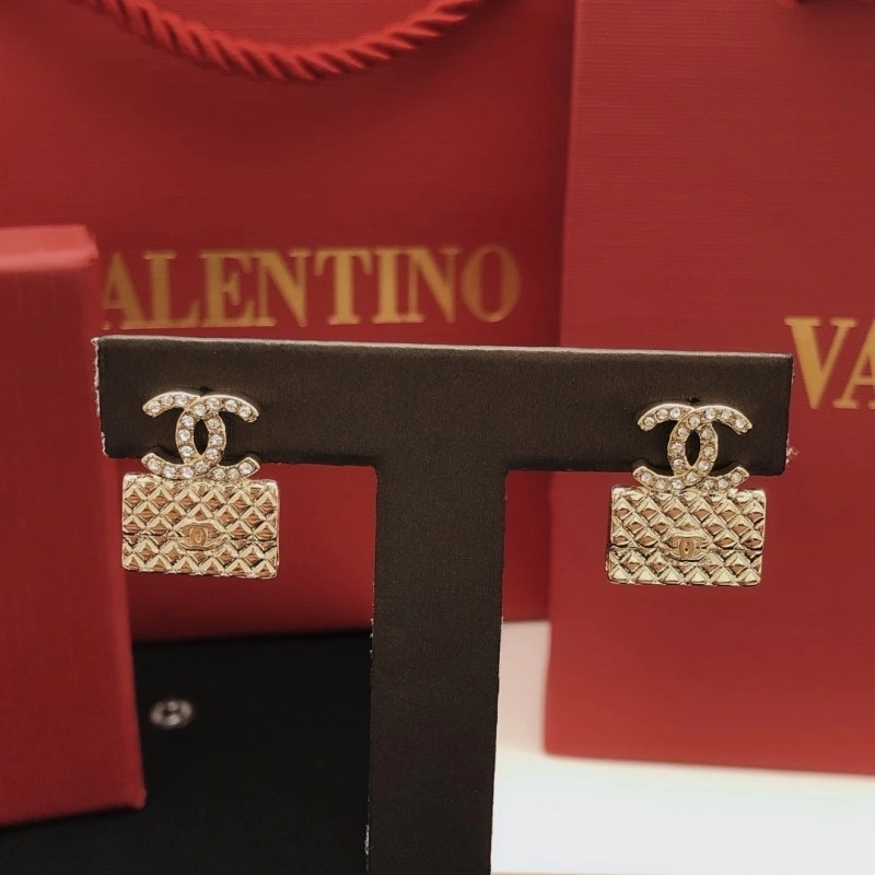 Chanel Earrings Youthful 219501