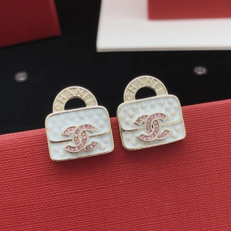 Reliable Chanel Earrings 219574