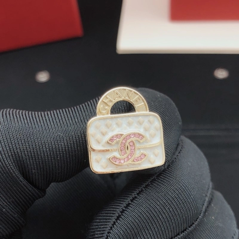 Reliable Chanel Earrings 219574