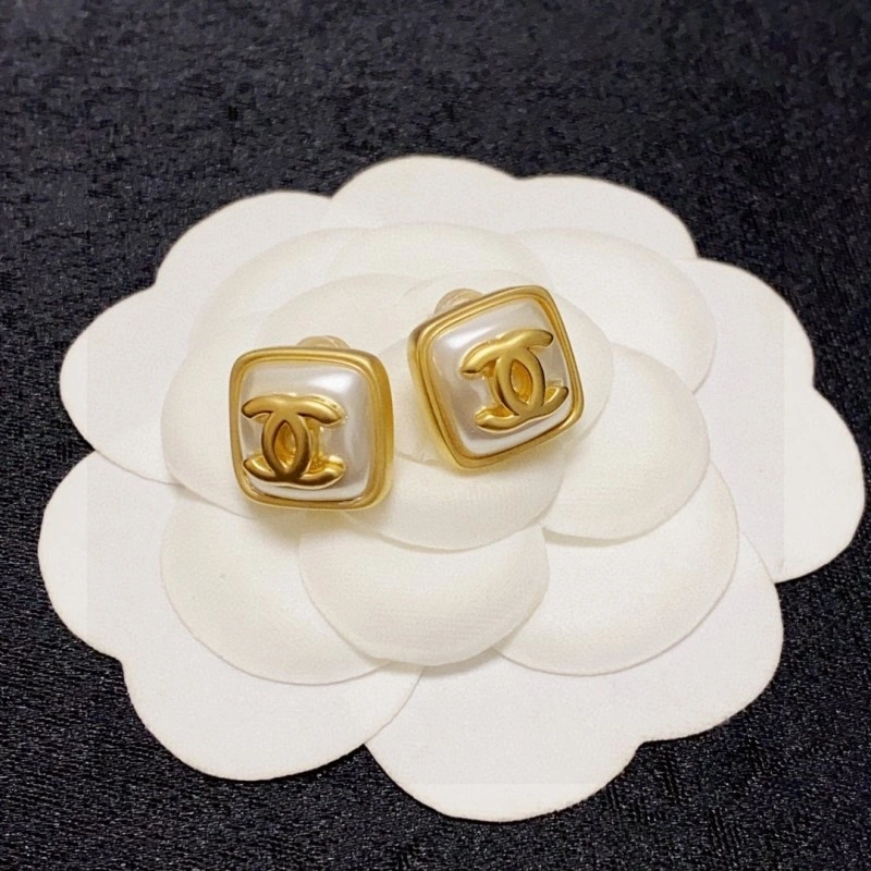 Chanel Earrings Functional 219493