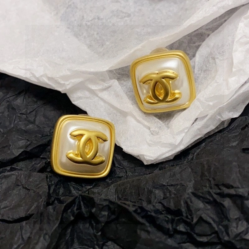 Chanel Earrings Functional 219493