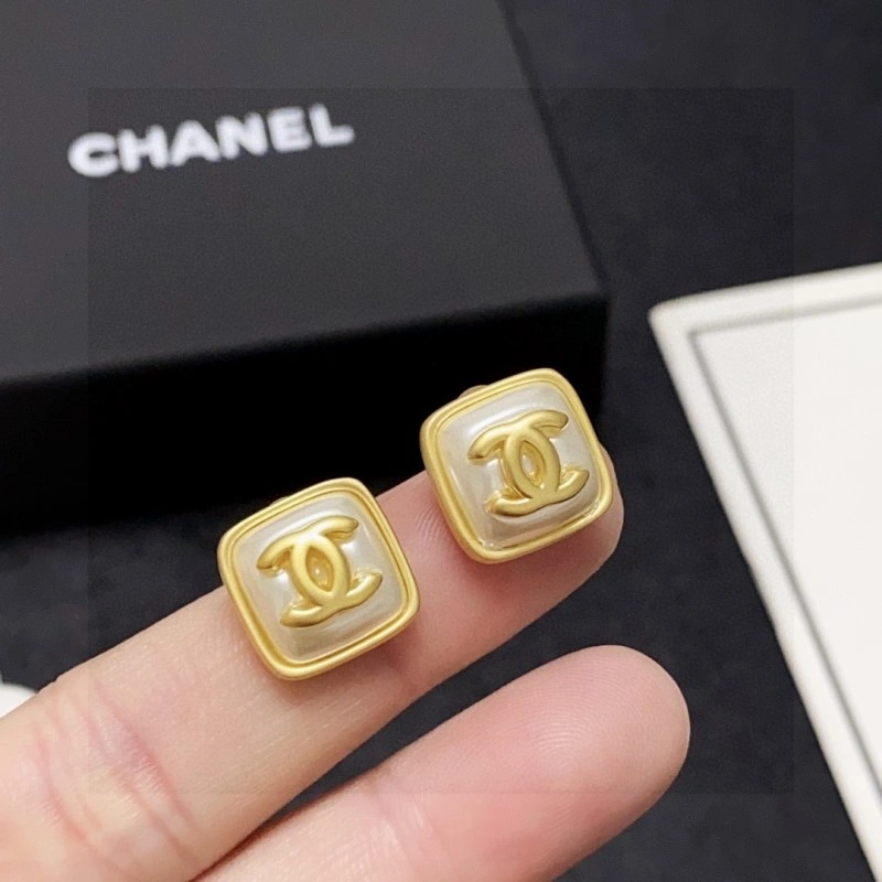 Chanel Earrings Functional 219493