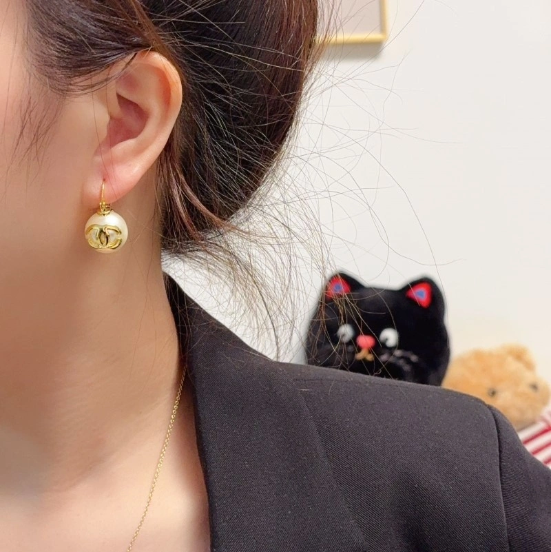 TechFriendly Chanel Earrings 219483