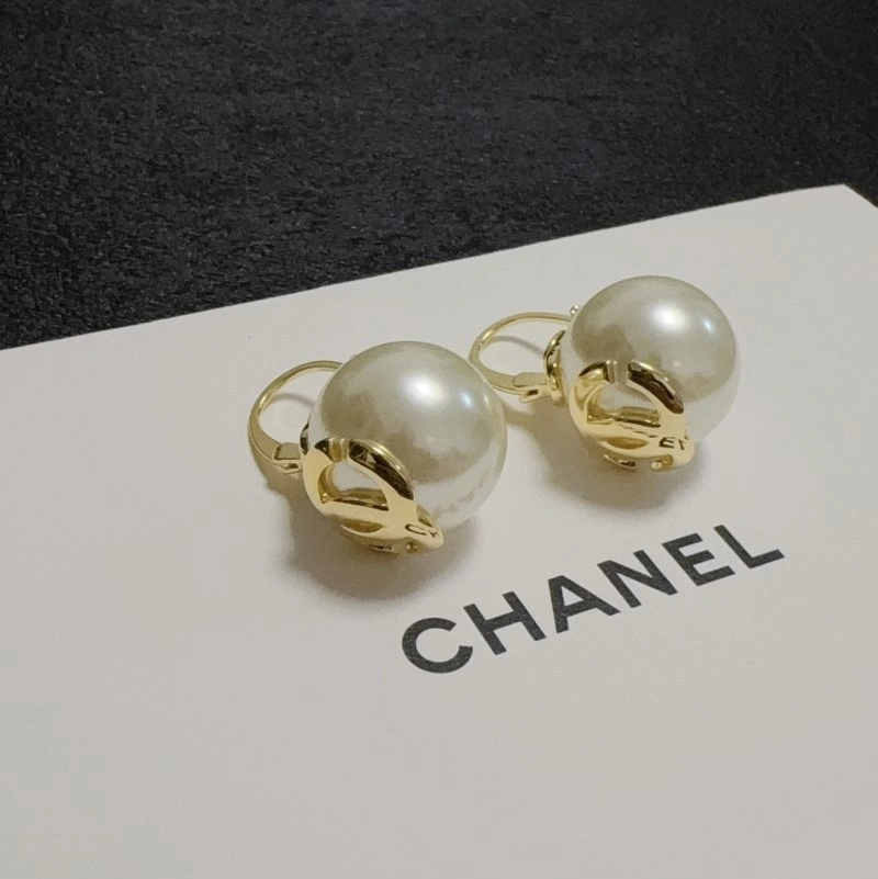 TechFriendly Chanel Earrings 219483