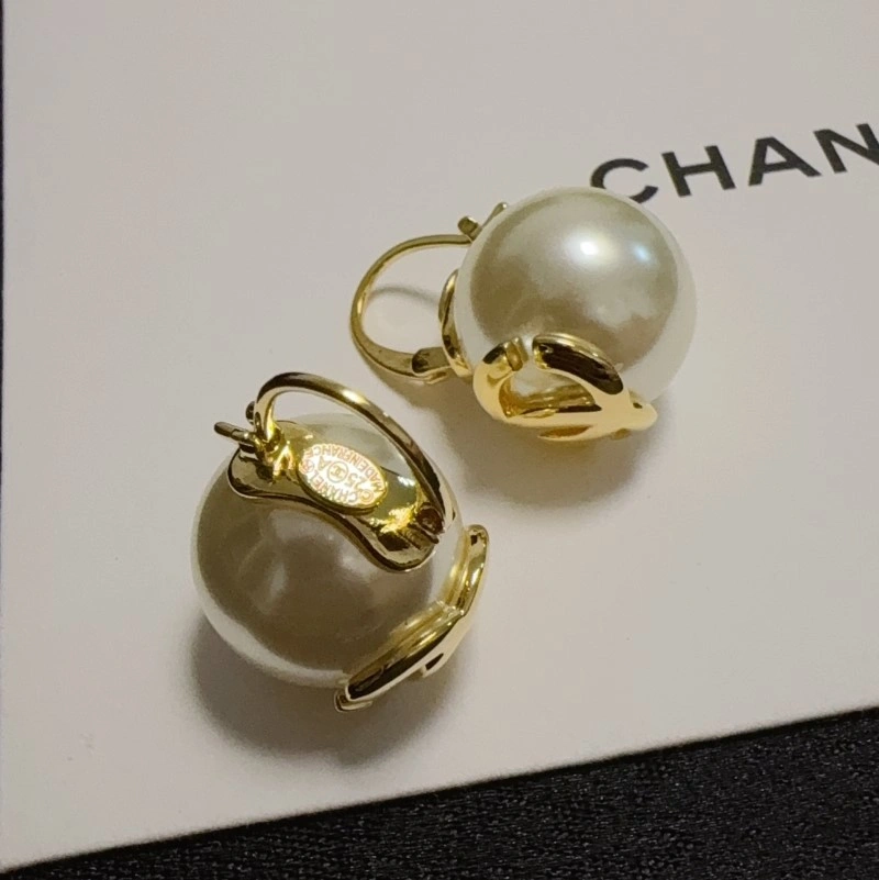 TechFriendly Chanel Earrings 219483