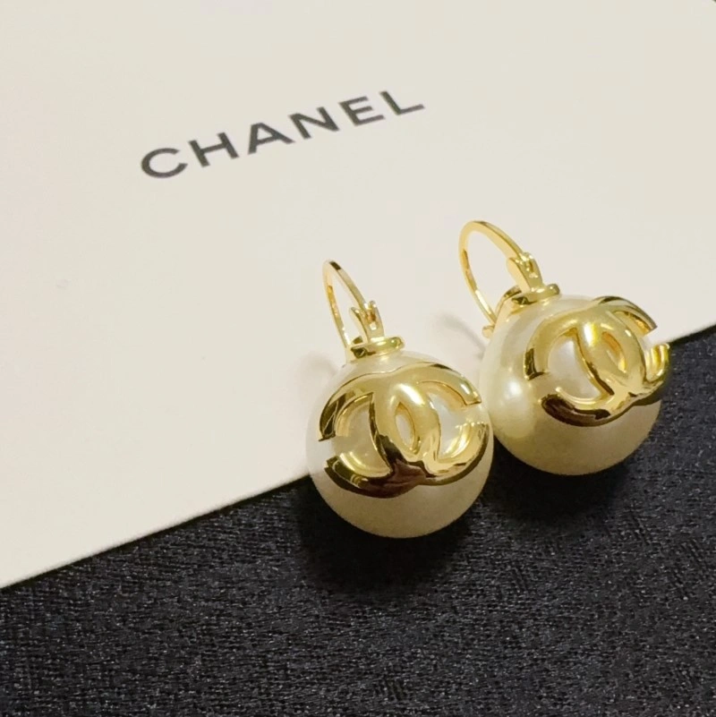 TechFriendly Chanel Earrings 219483