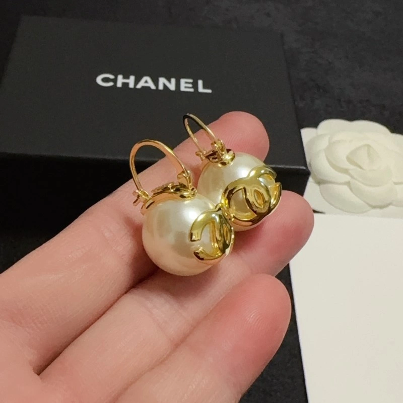 TechFriendly Chanel Earrings 219483