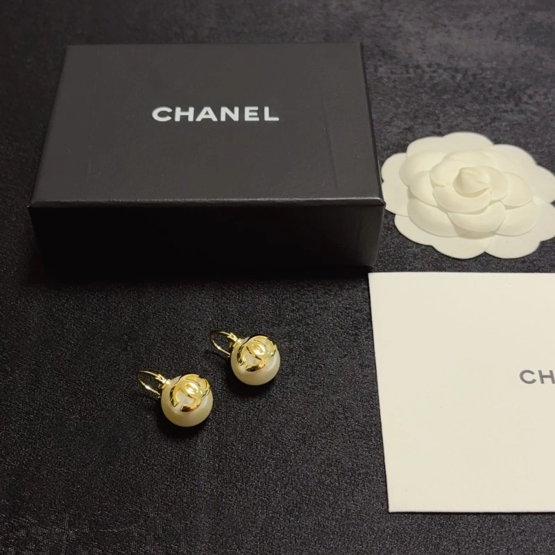 TechFriendly Chanel Earrings 219483