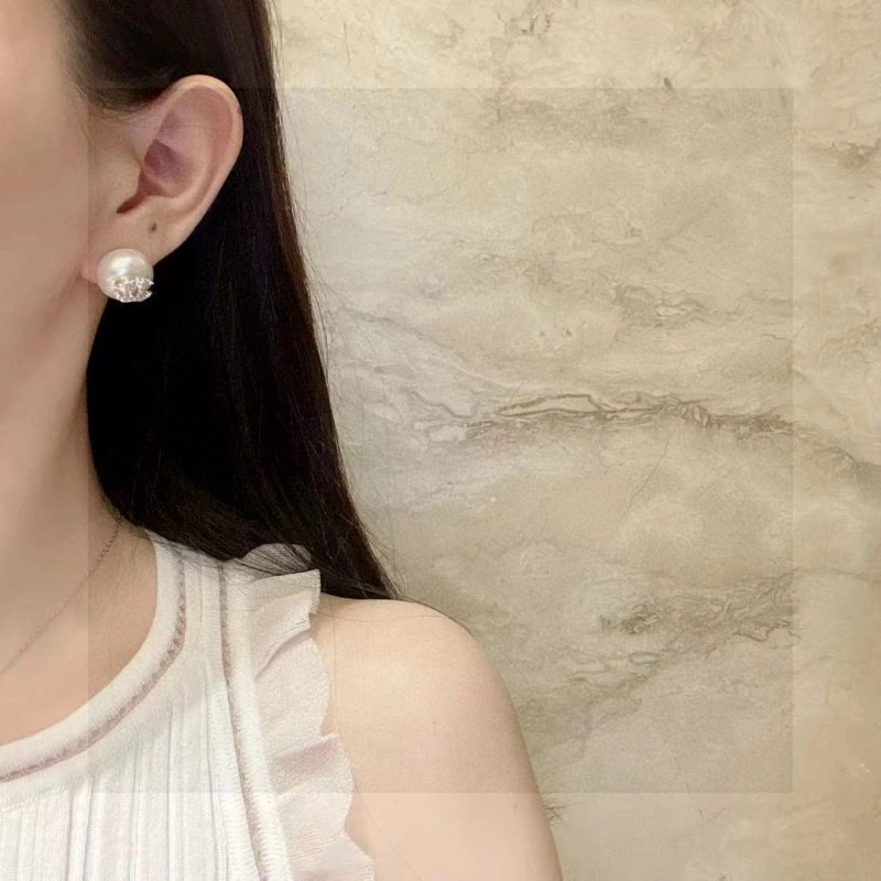 Supportive Chanel Earrings 219476