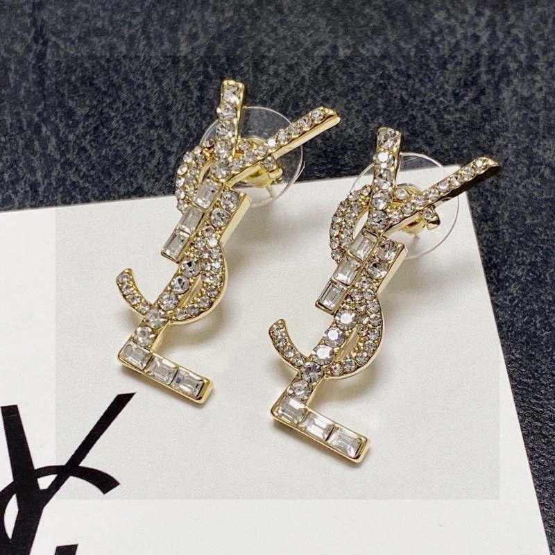 Chanel Earrings EyeCatching 219489