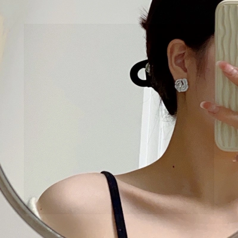 Chanel Earrings EasyMatch 219480