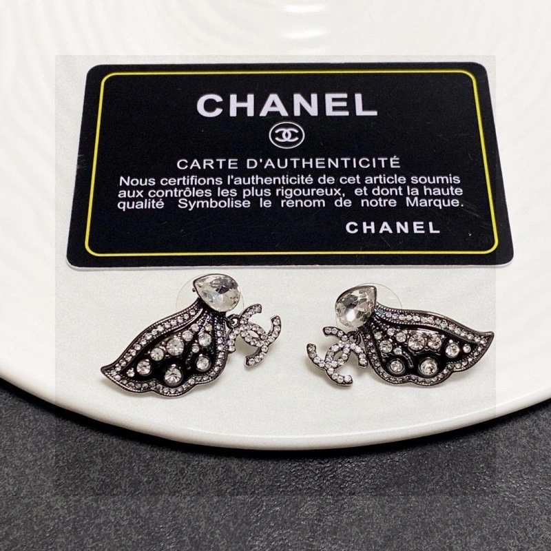 Chanel Earrings UrbanChic 219541