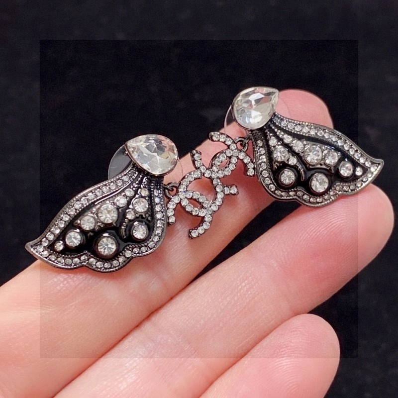 Chanel Earrings UrbanChic 219541