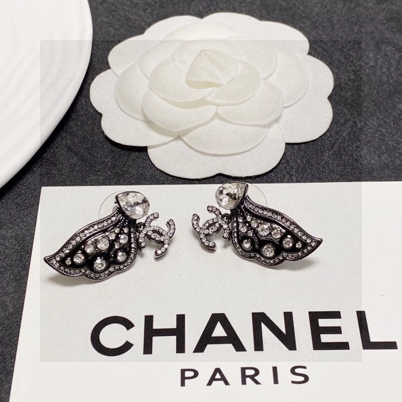Chanel Earrings UrbanChic 219541