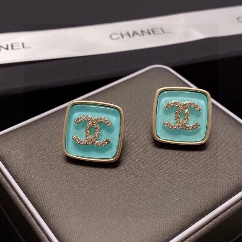 Chic Chanel Earrings 219472