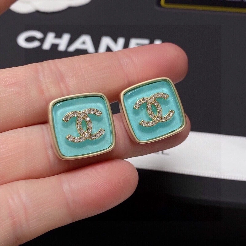 Chic Chanel Earrings 219472