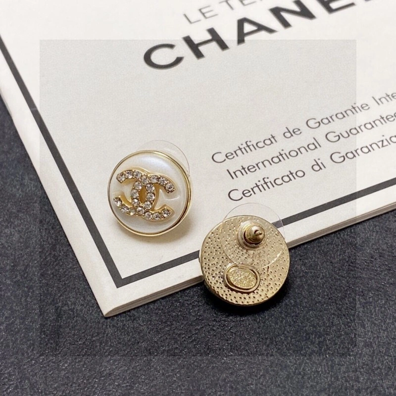 Lightweight Chanel Earrings 219474