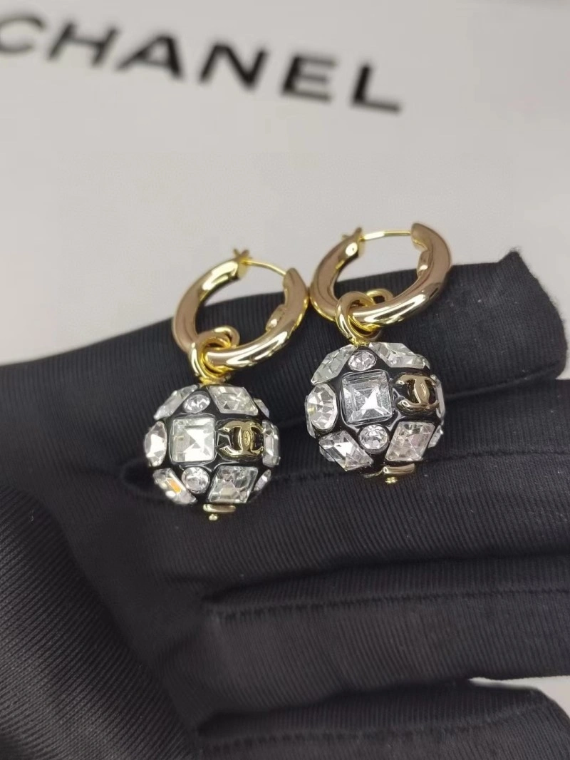 Neat Chanel Earrings 219466