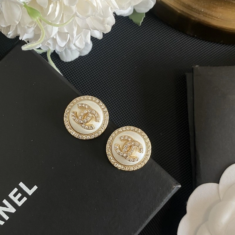 Chanel Earrings Compact 219464