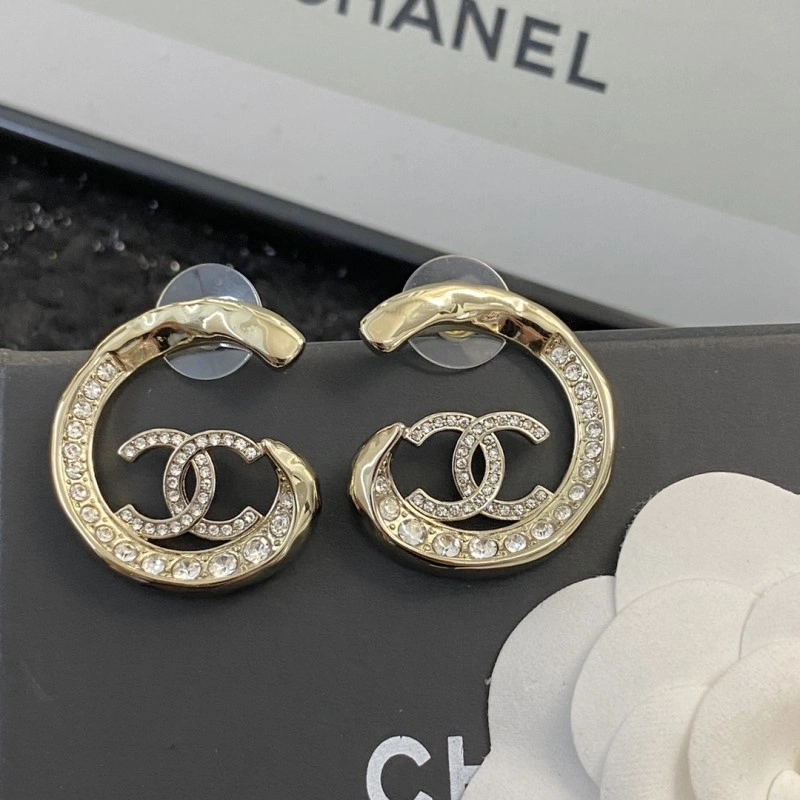 Chanel Earrings Effortless 219486