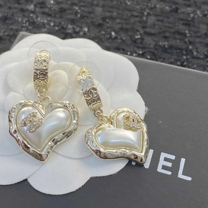 Tailored Chanel Earrings 219457