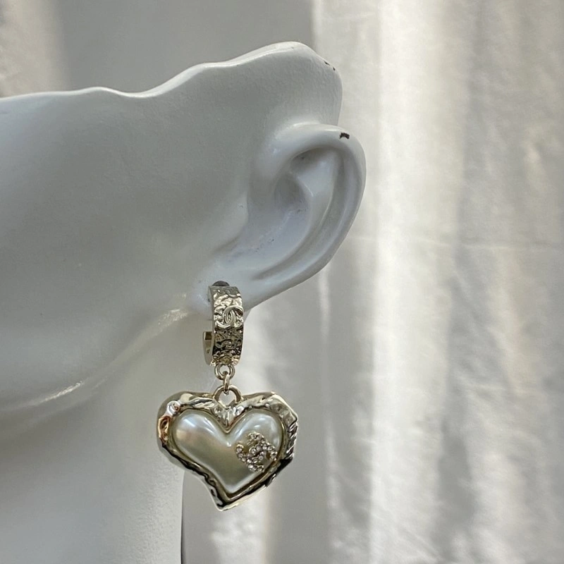 Tailored Chanel Earrings 219457