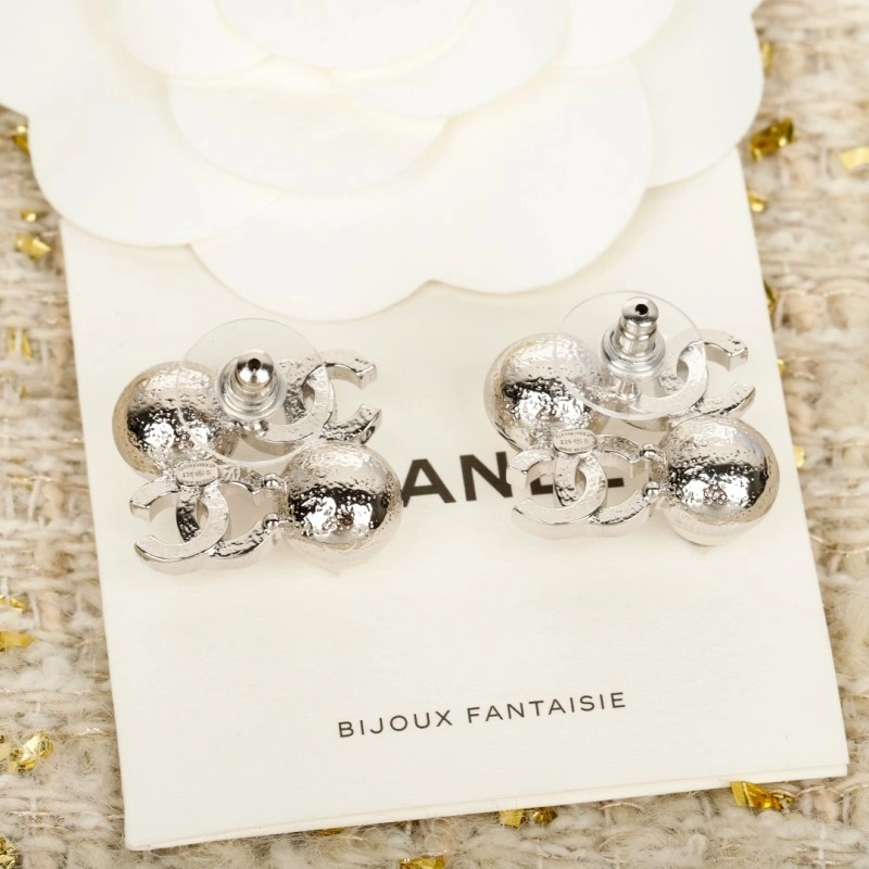 Chanel Earrings Sporty 219452
